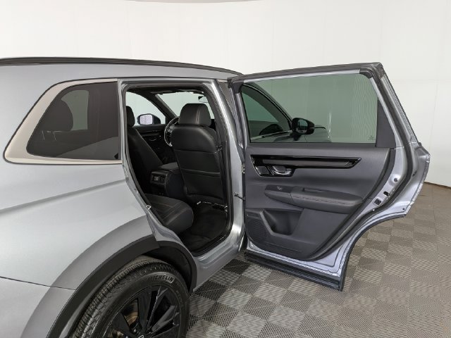 Used 2025 Honda CR-V Sport Touring image 37