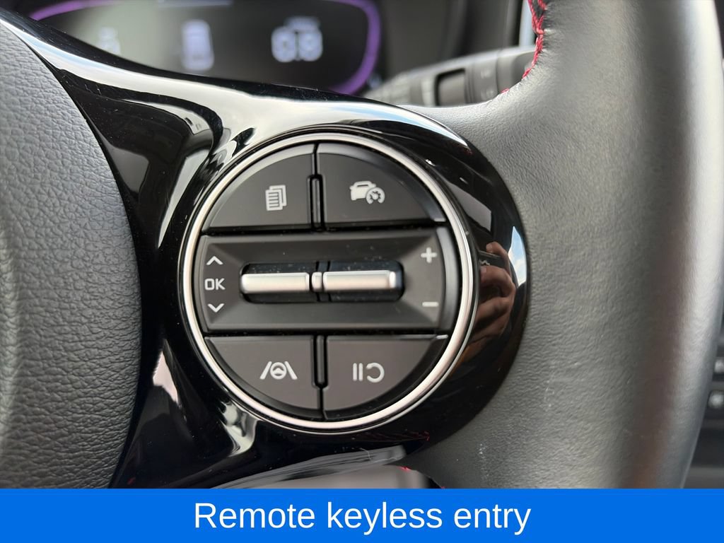 Used 2024 Kia Soul GT-Line FWD image 13