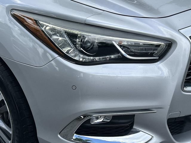 Used 2020 INFINITI QX60 Luxe w/ Essential Package FWD image 10