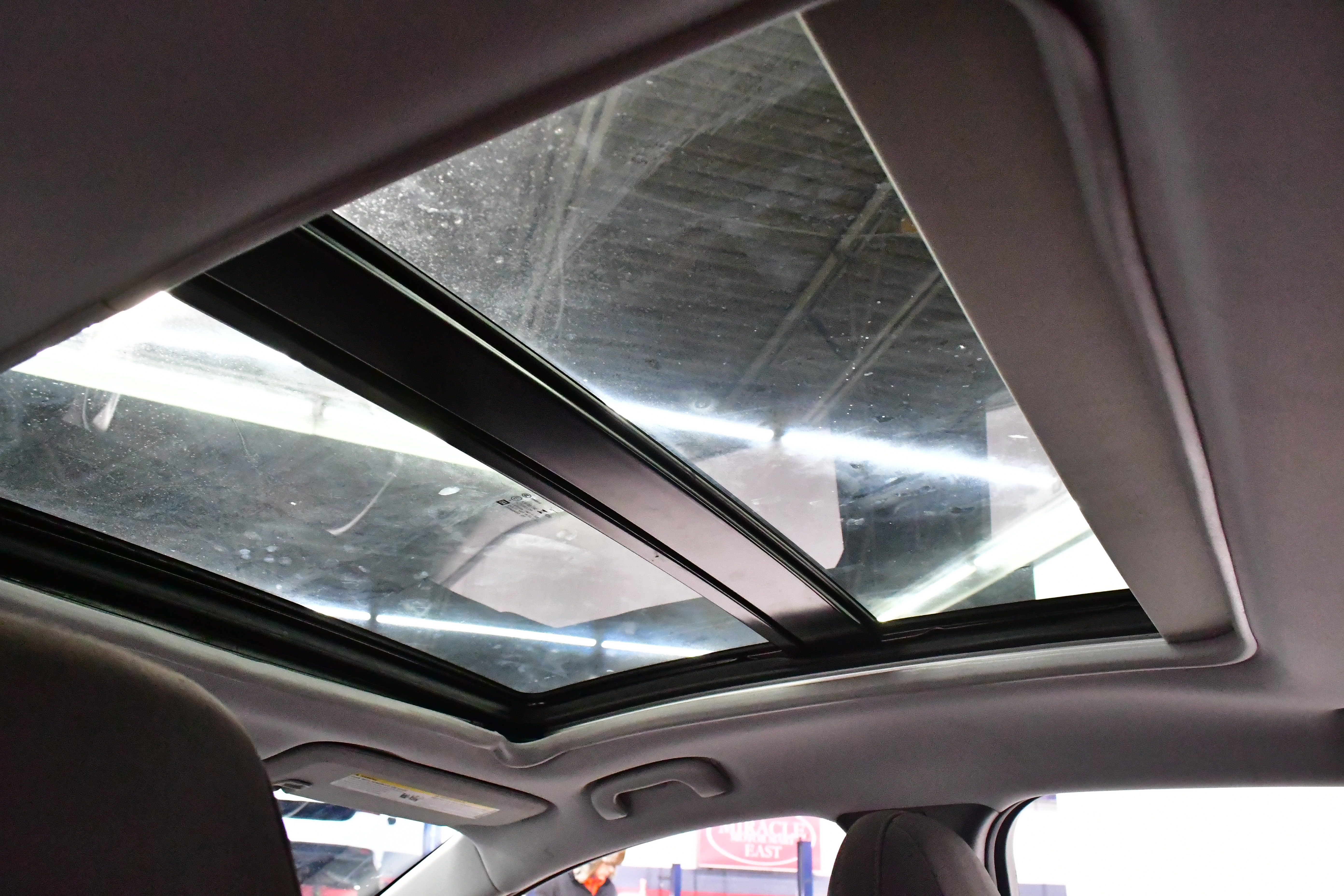 Used 2024 Chevrolet Malibu LT image 21