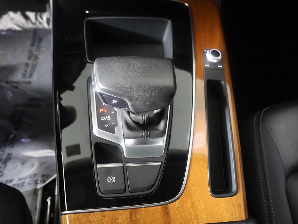 Used 2023 Audi Q5 2.0T Premium w/ Convenience Package image 44