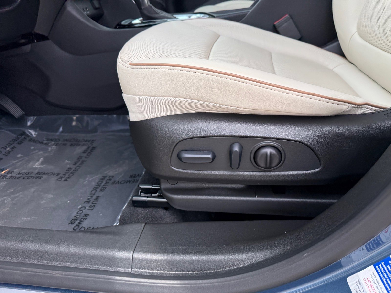 Certified 2024 Buick Encore GX Avenir w/ Avenir Technology Package image 21