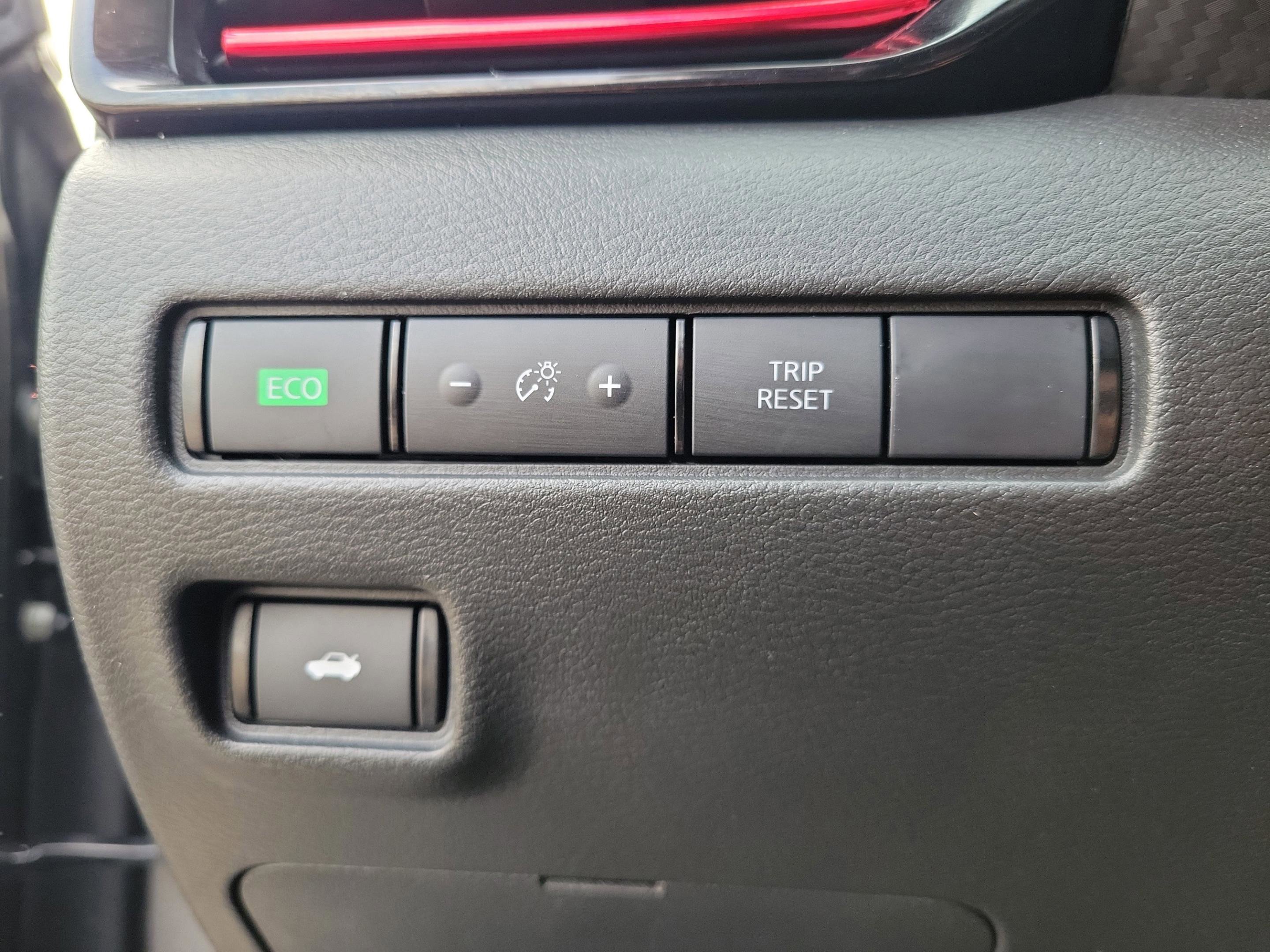 Used 2025 Nissan Sentra SV w/ All-Weather Package image 22