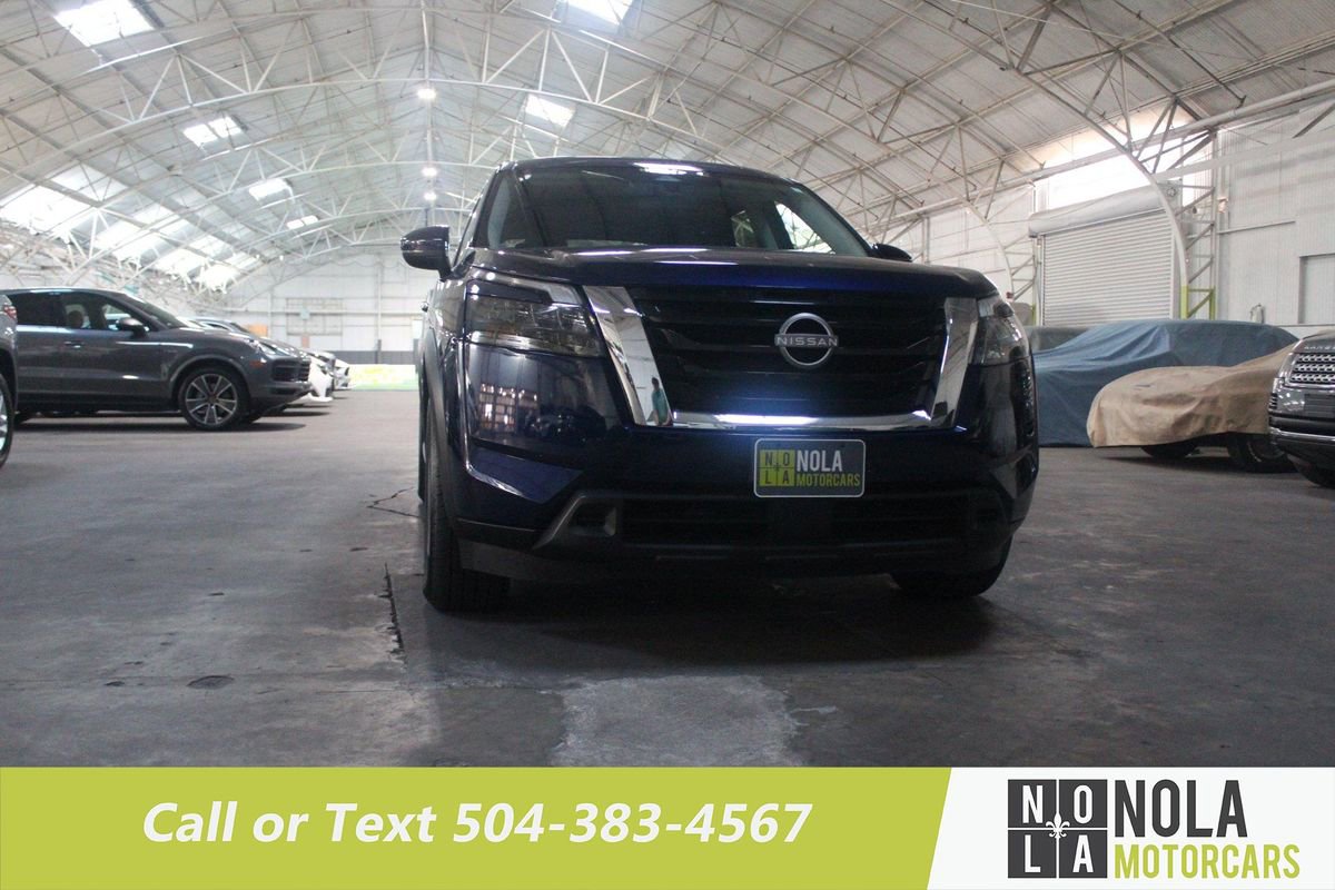 Used 2024 Nissan Pathfinder SV image 5