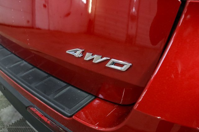 Used 2023 Ford Explorer XLT w/ Equipment Group 202A image 10