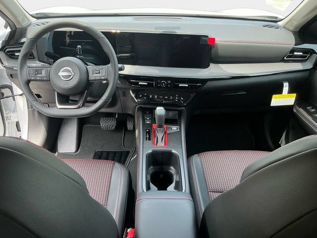 New 2026 Nissan Kicks SR w/ Cold Weather Package AWD/4WD image 12