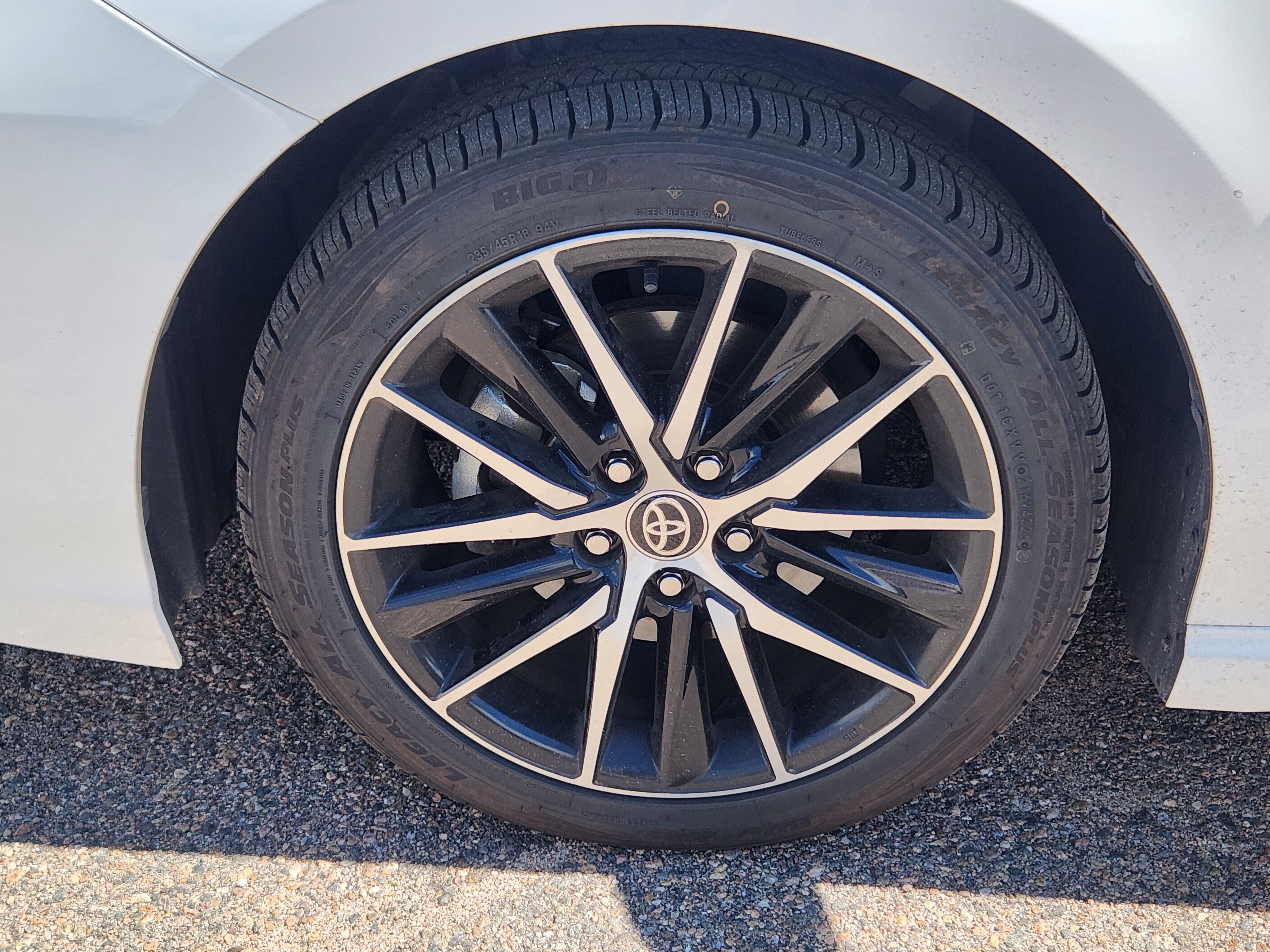Used 2023 Toyota Camry SE FWD image 7