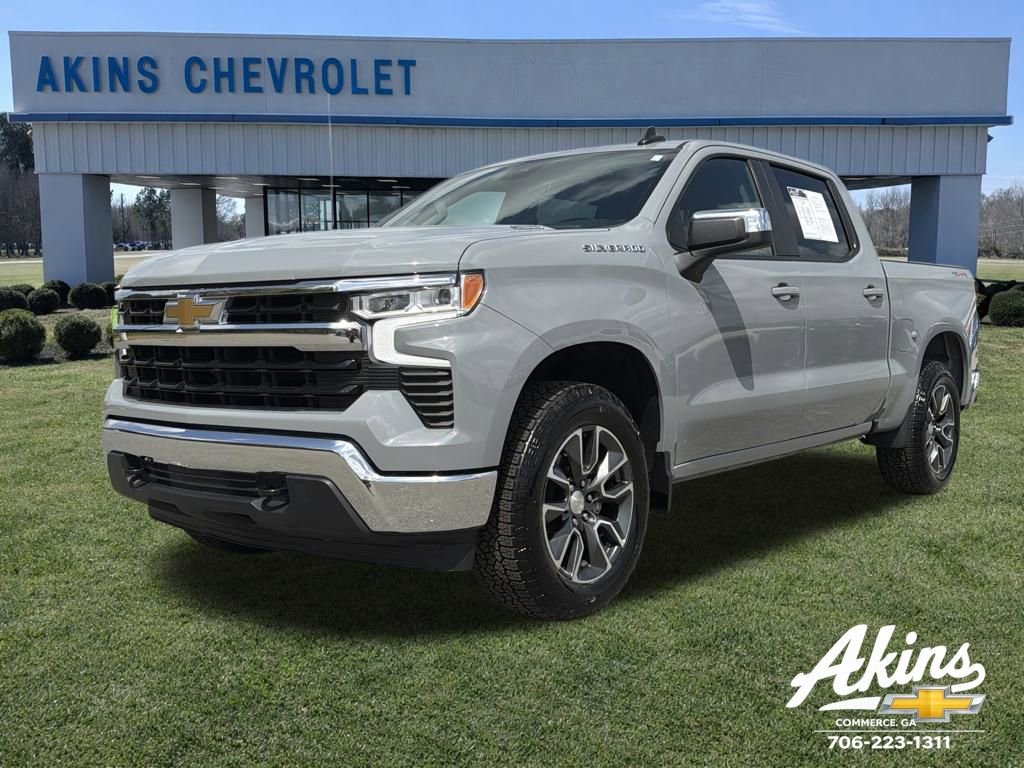Used 2024 Chevrolet Silverado 1500 LT image 1