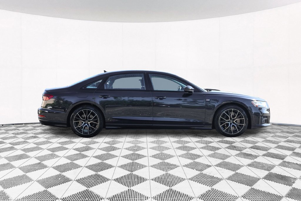 Used 2021 Audi A8 L 4.0T w/ Executive Plus Package AWD/4WD image 12