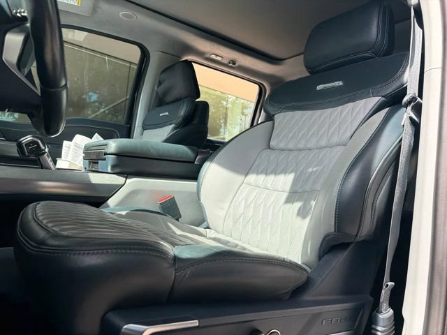 Used 2022 Ford F150 Limited AWD/4WD image 6