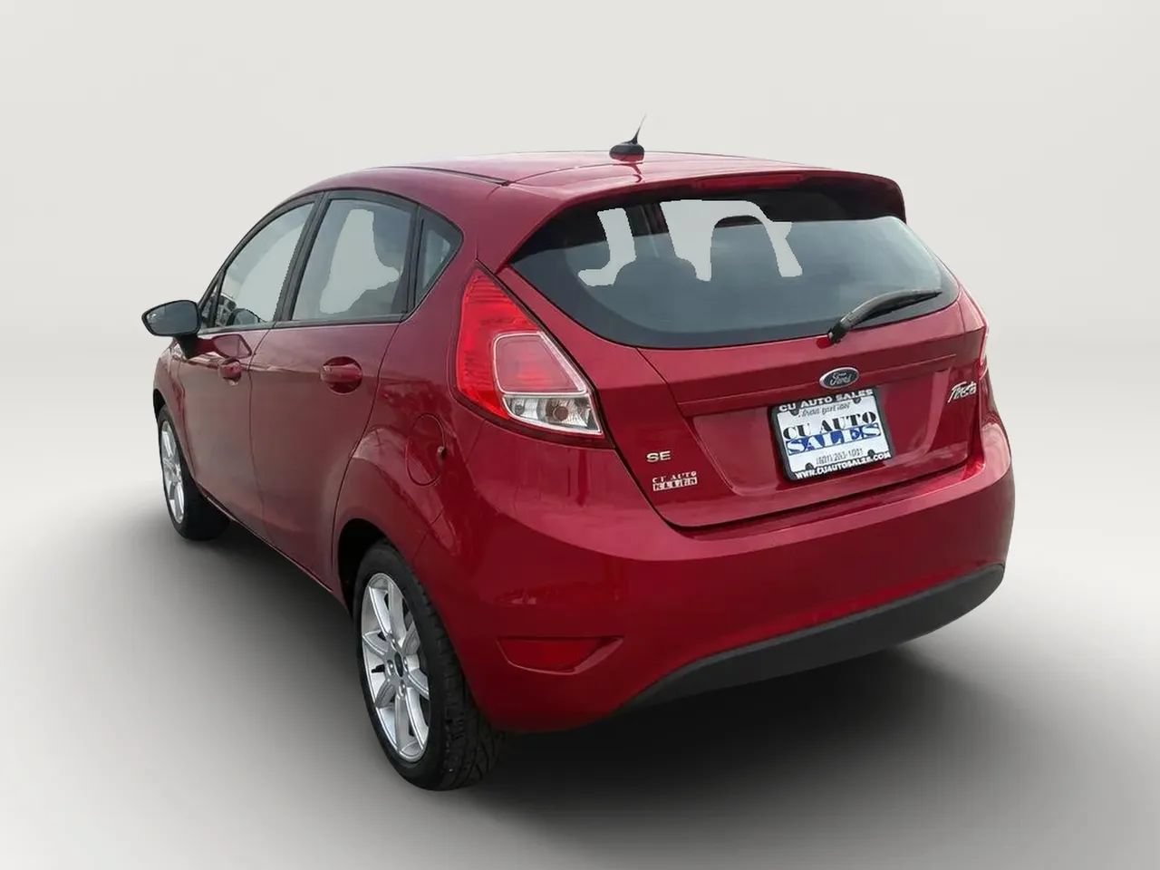 Used 2017 Ford Fiesta SE w/ Equipment Group 201A FWD image 5
