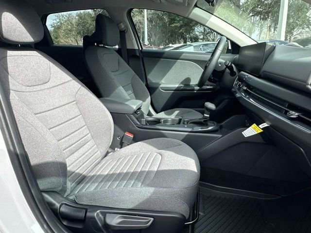 New 2025 Kia K4 GT-Line Turbo FWD image 9