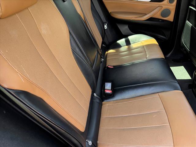 Used 2017 BMW X6 xDrive50i AWD/4WD image 17