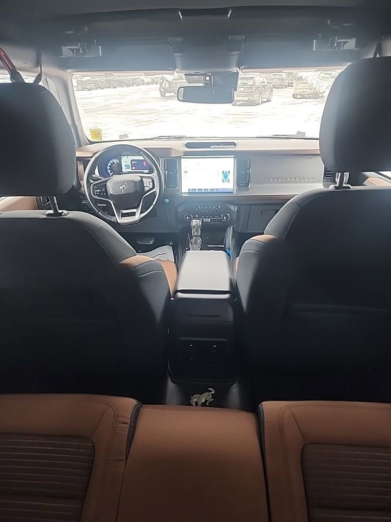 Used 2023 Ford Bronco Outer Banks image 12