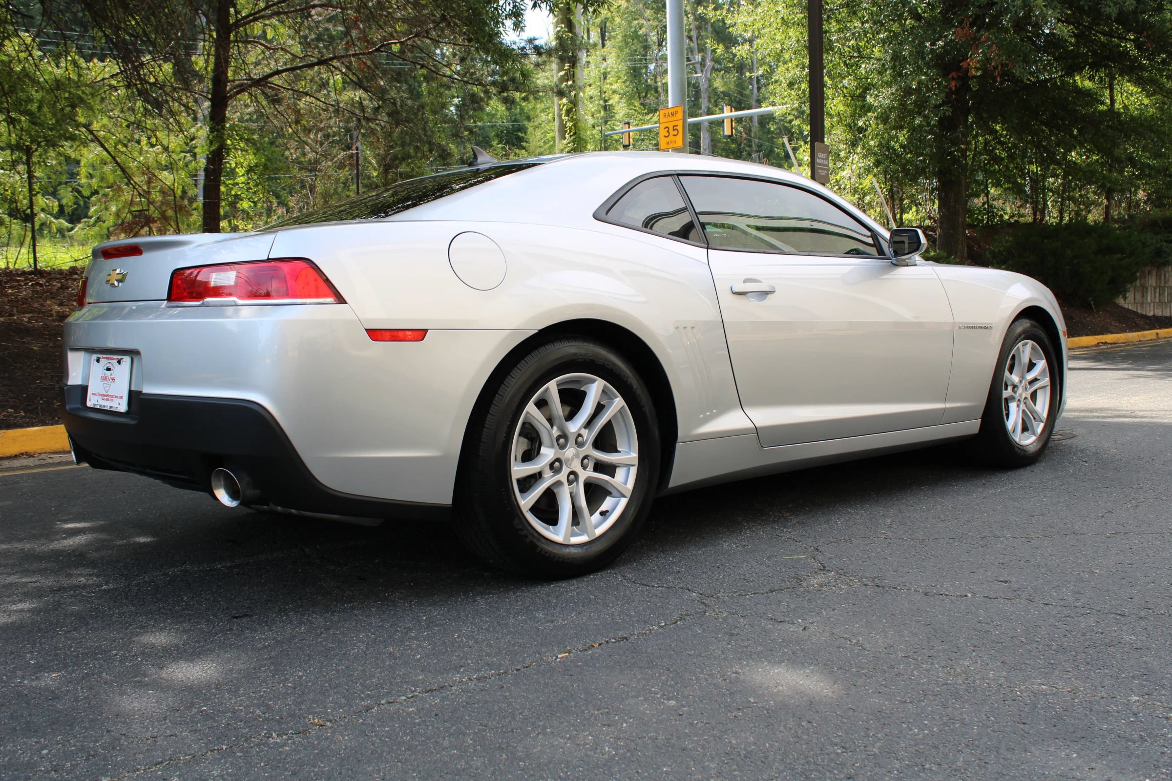 Used 2015 Chevrolet Camaro LS RWD image 28