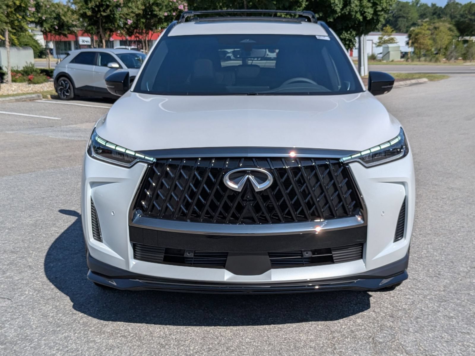 New 2027 INFINITI QX60 Sport w/ Dark Cargo Package AWD/4WD image 8