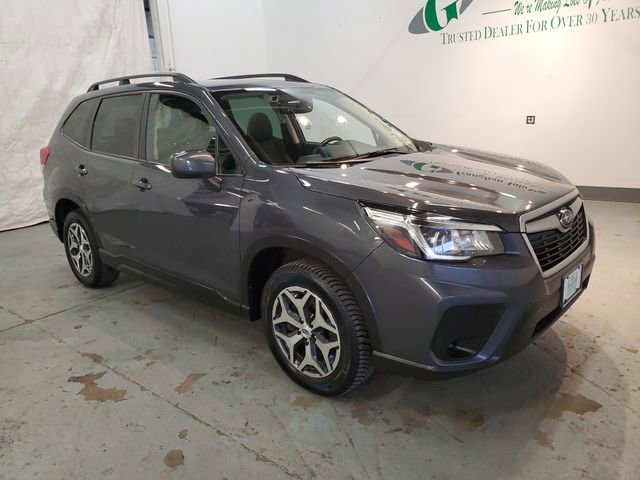 Used 2020 Subaru Forester Premium image 8
