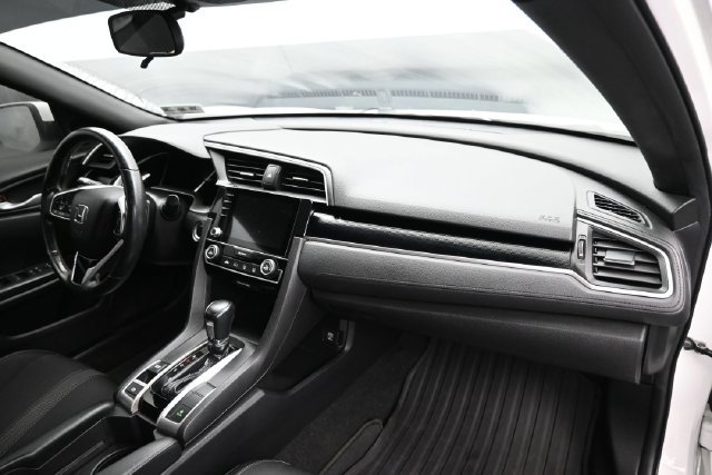 Used 2019 Honda Civic Sport image 9