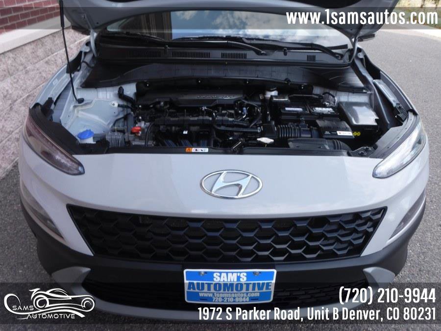 Used 2023 Hyundai Kona SE image 28