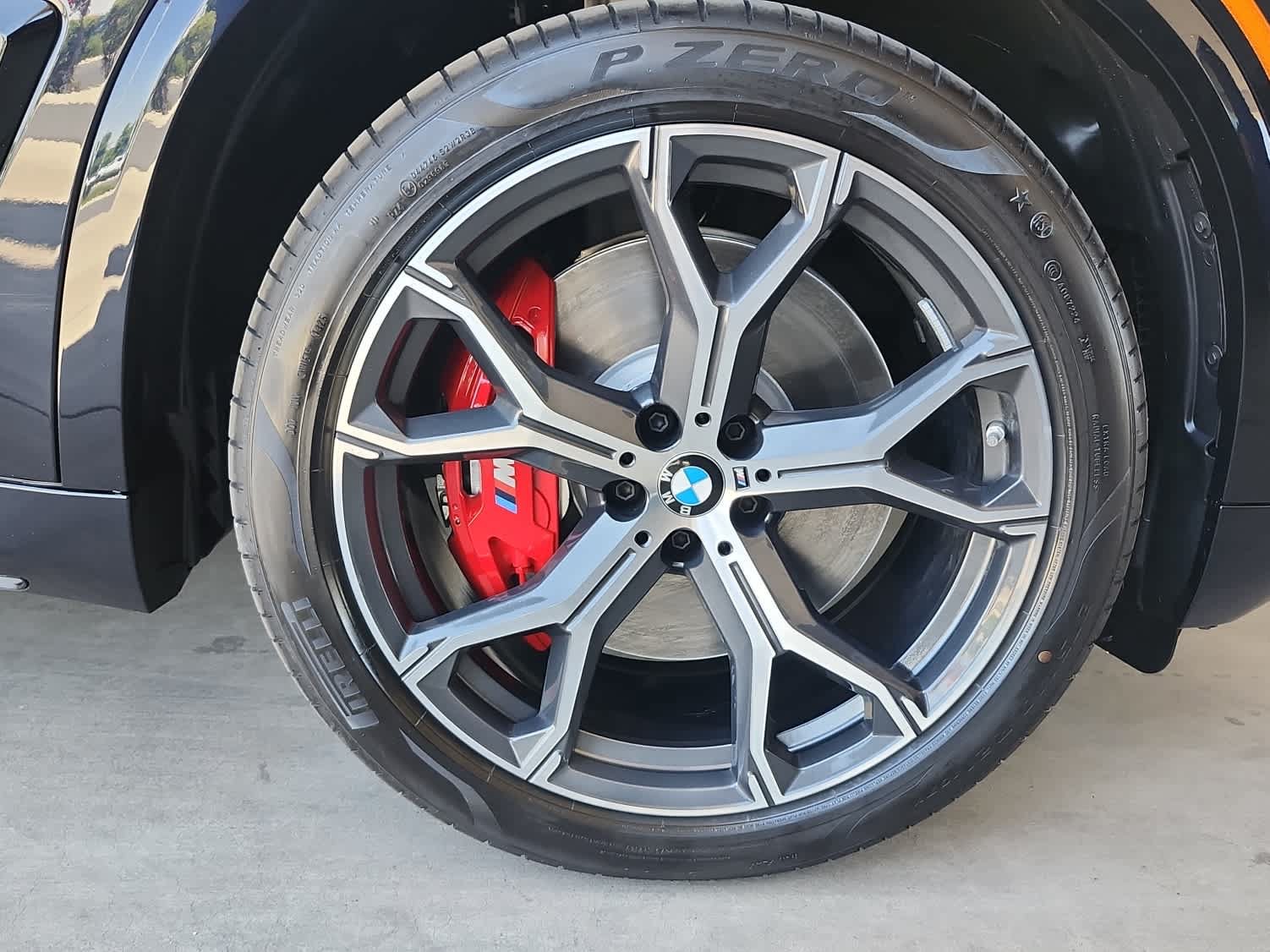 New 2026 BMW X5 xDrive50e w/ Executive Package AWD/4WD image 8