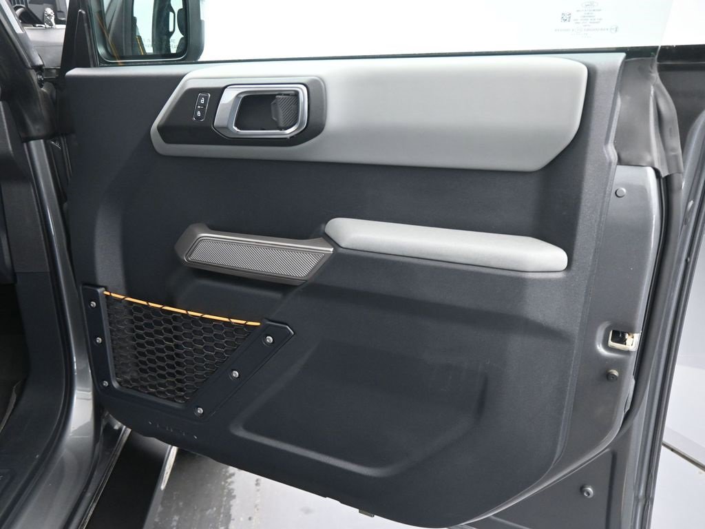 Used 2021 Ford Bronco Badlands image 6