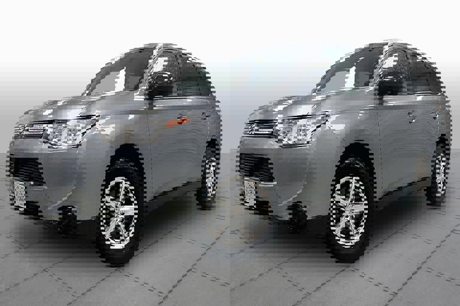 Used 2014 Mitsubishi Outlander ES