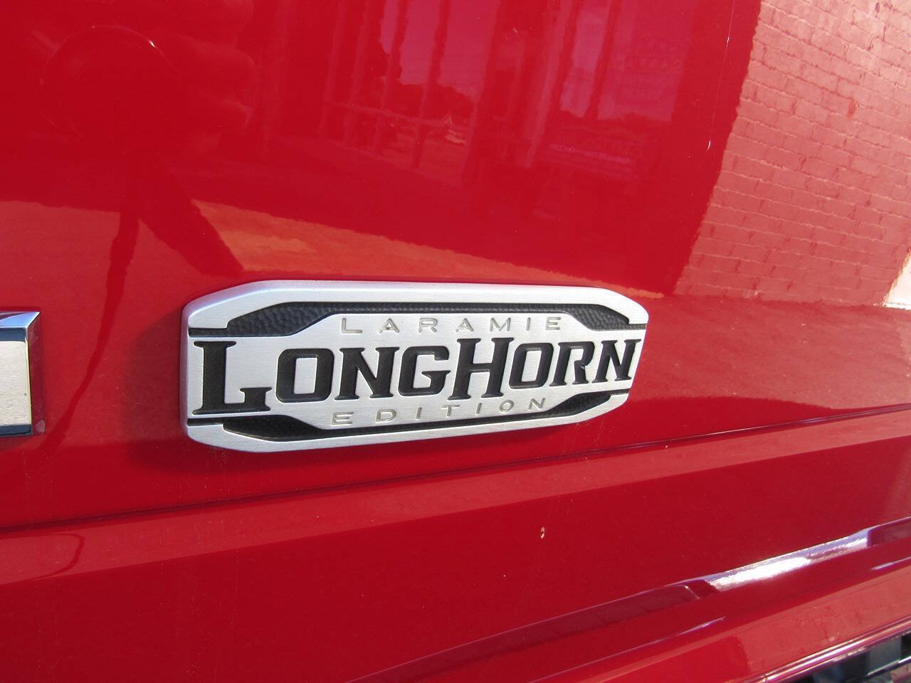 Used 2020 RAM 2500 Limited AWD/4WD image 13