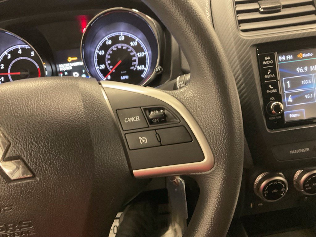 Used 2020 Mitsubishi Outlander Sport ES FWD image 18