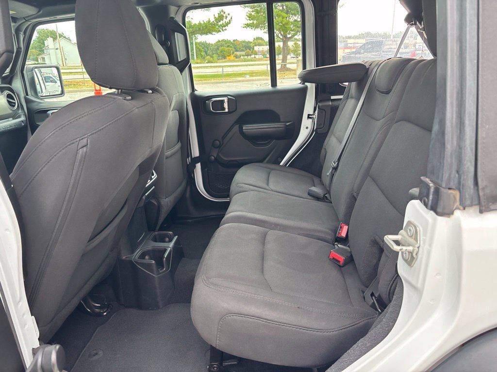 Used 2023 Jeep Wrangler Unlimited Sport AWD/4WD image 17