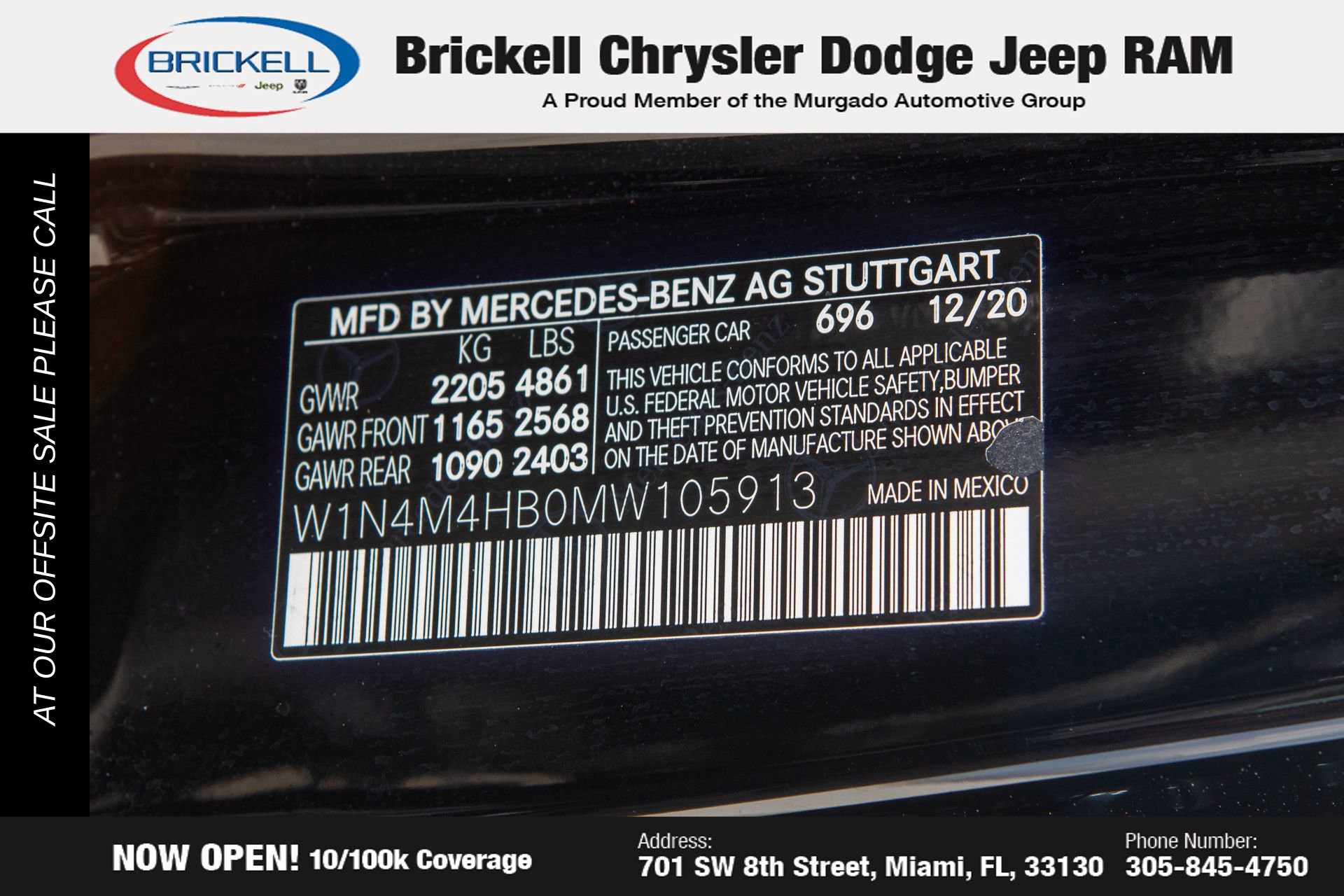 Used 2021 Mercedes-Benz GLB 250 4MATIC w/ Premium Package image 34