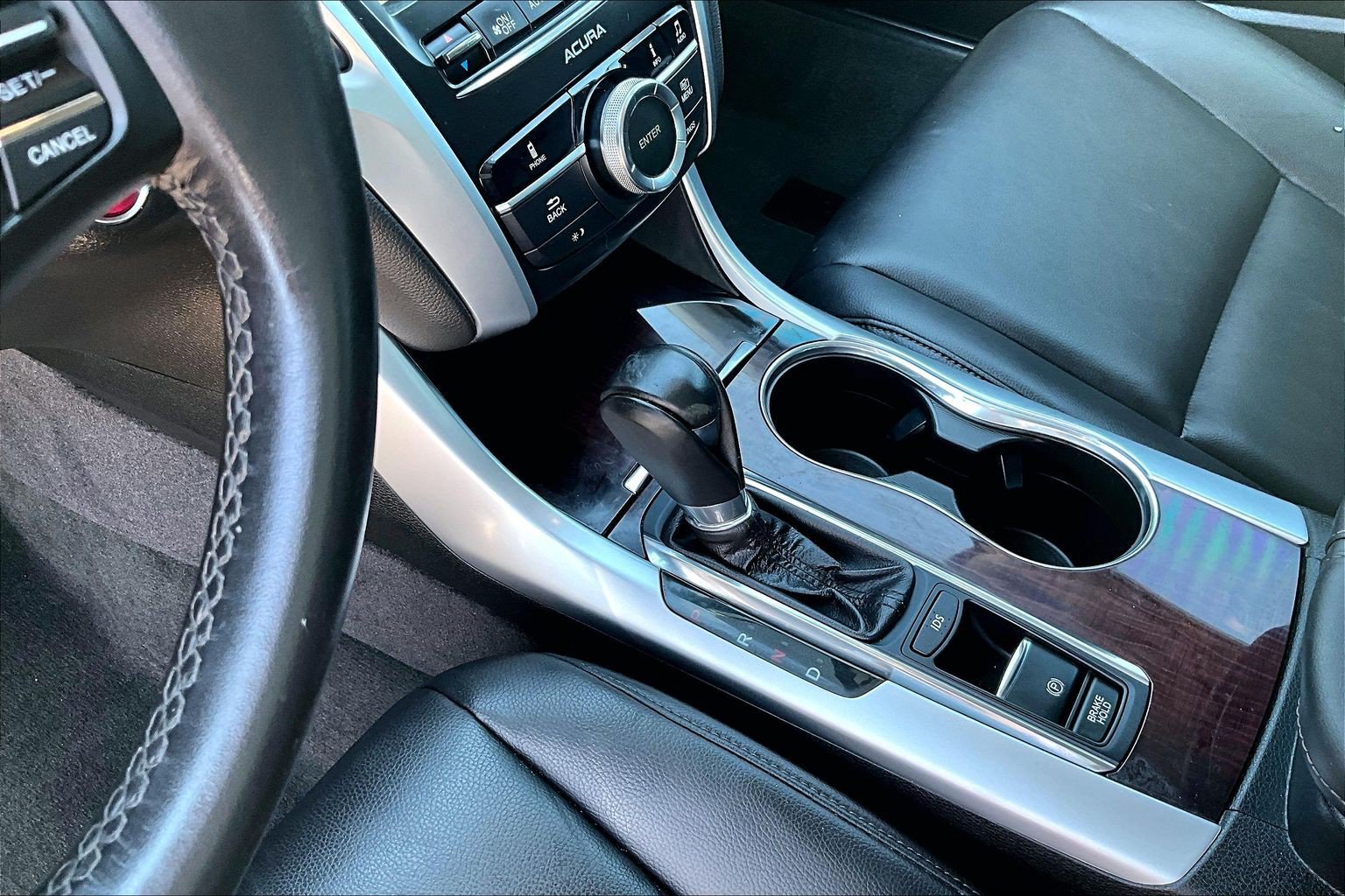 Used 2016 Acura TLX FWD image 13