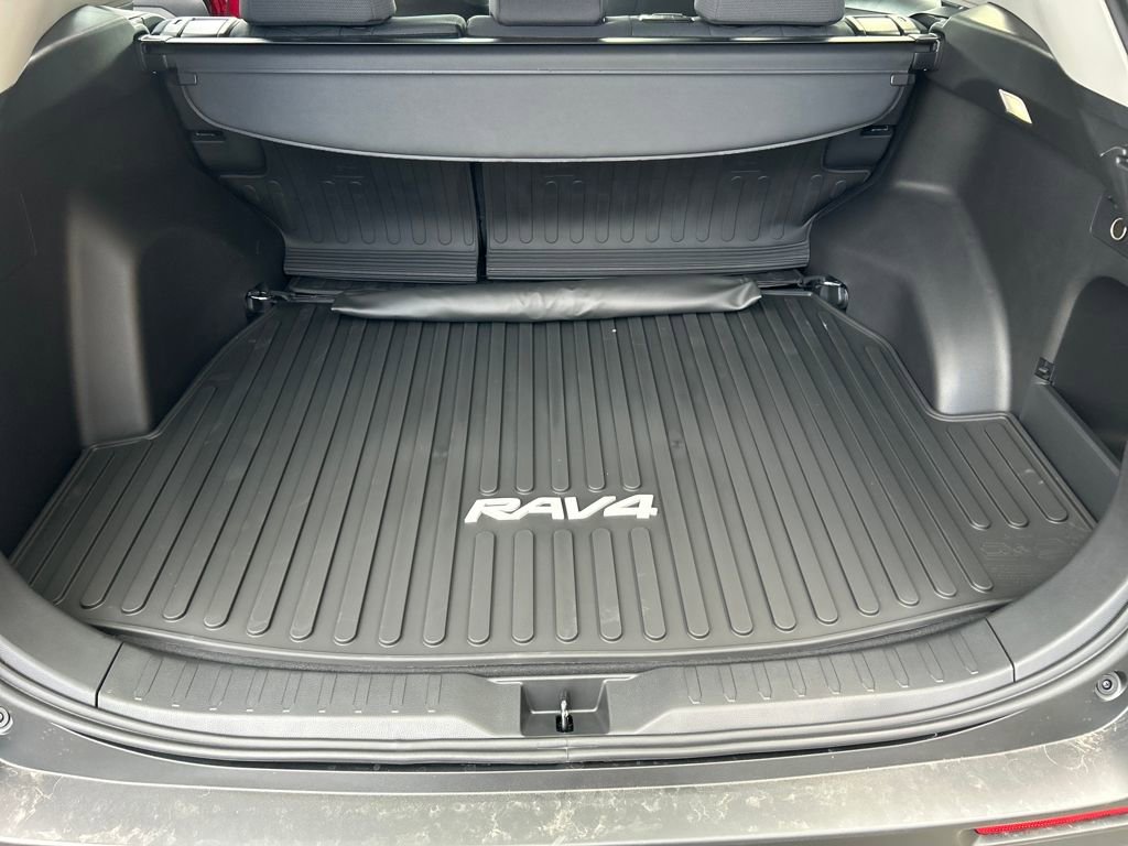 New 2025 Toyota RAV4 XLE image 26