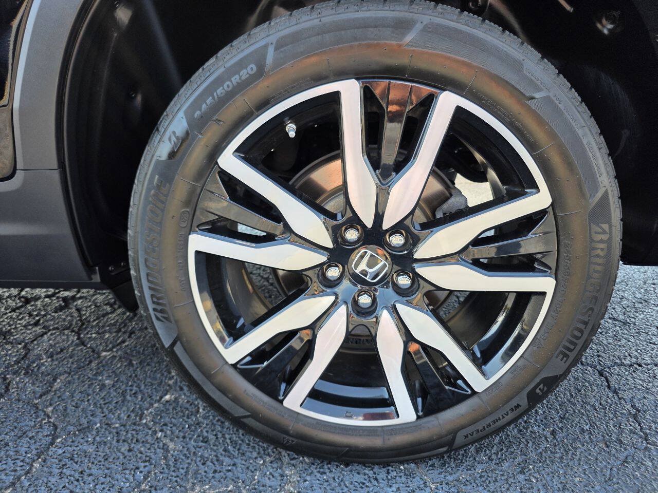 Used 2021 Honda Pilot Touring image 37