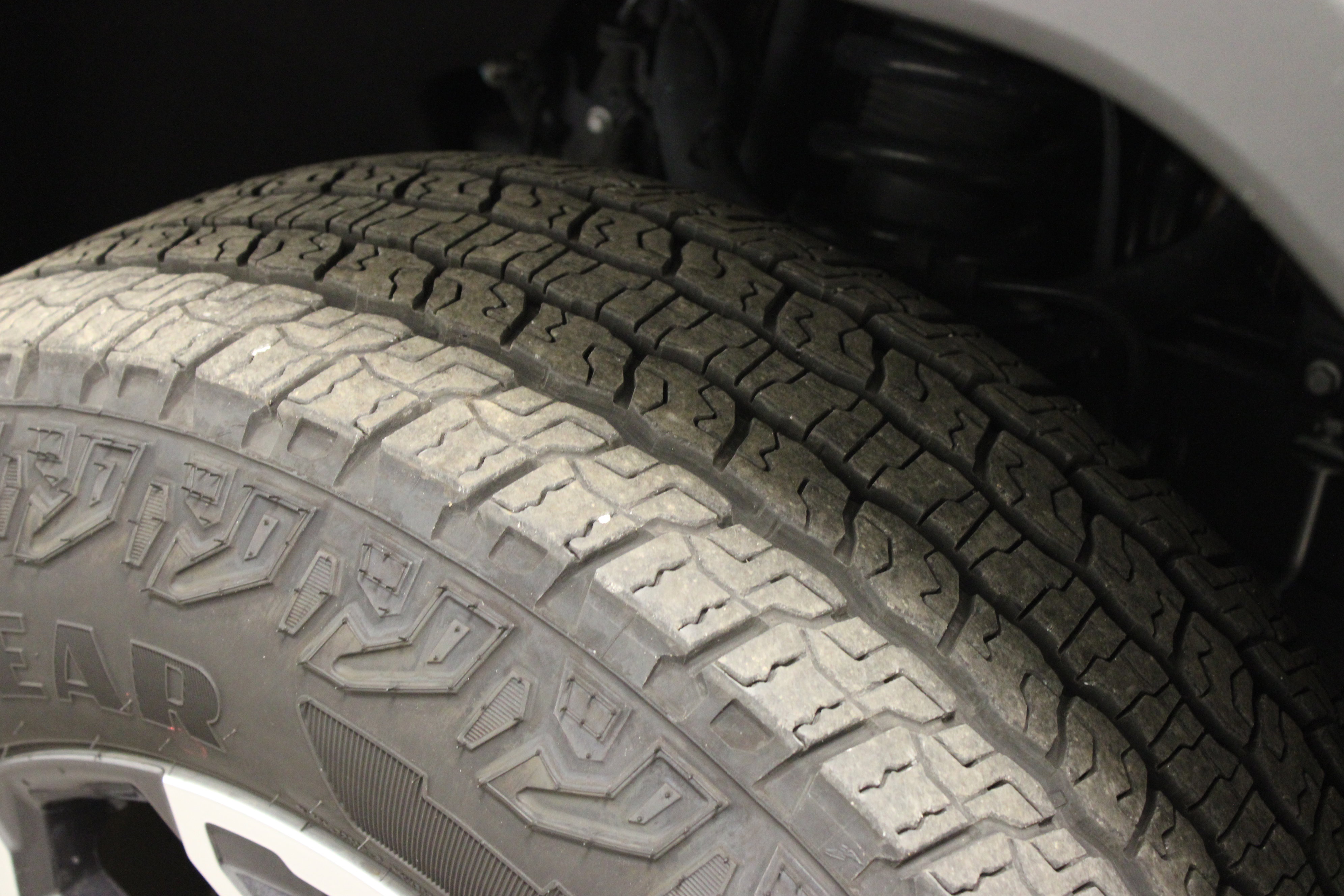 Used 2023 GMC Canyon AT4 w/ LPO, Skid Plate Package image 11