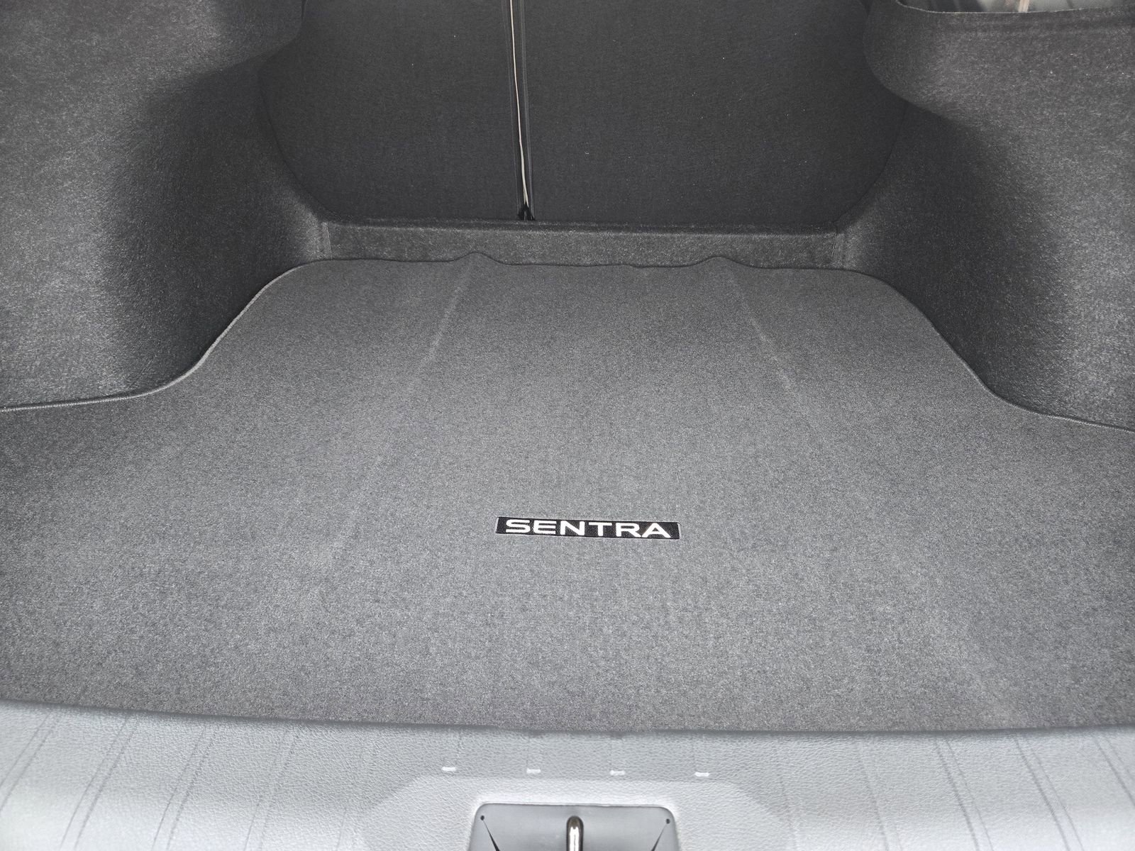 New 2026 Nissan Sentra SL w/ Floor Mat Package FWD image 26
