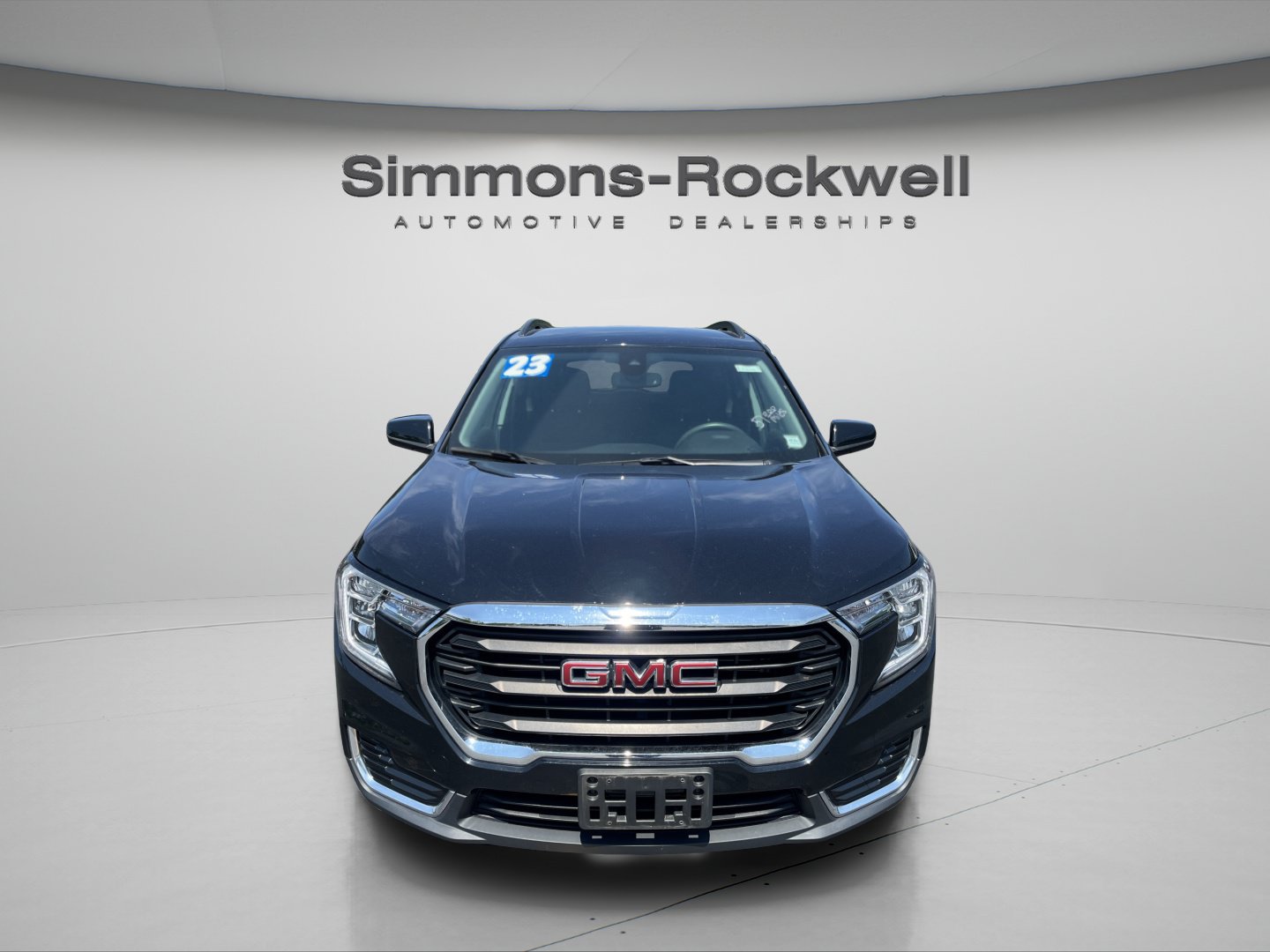 Used 2023 GMC Terrain SLE w/ Driver Convenience Package AWD/4WD image 8