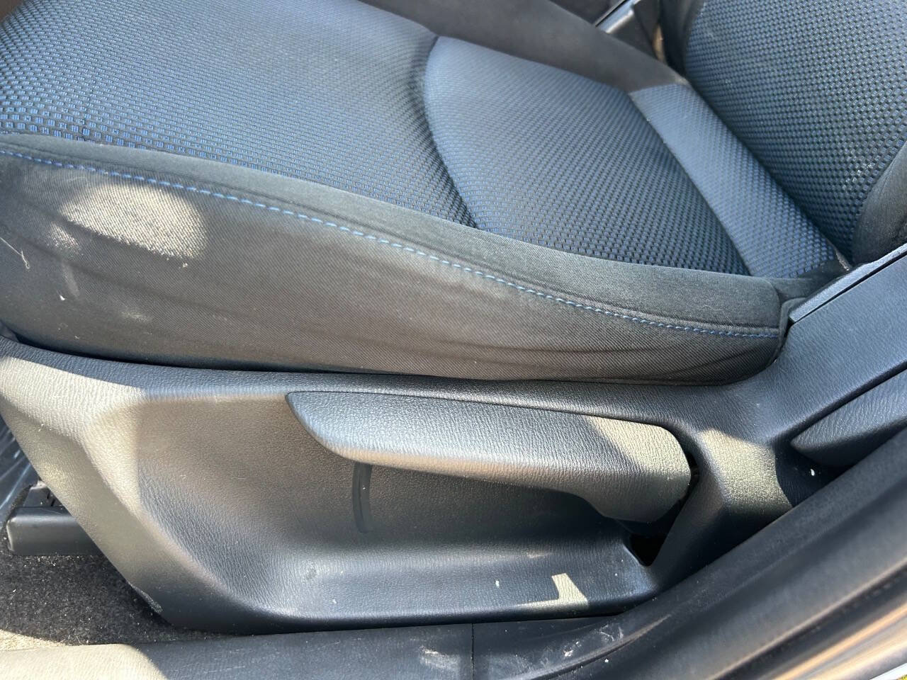 Used 2016 Scion iA FWD image 24