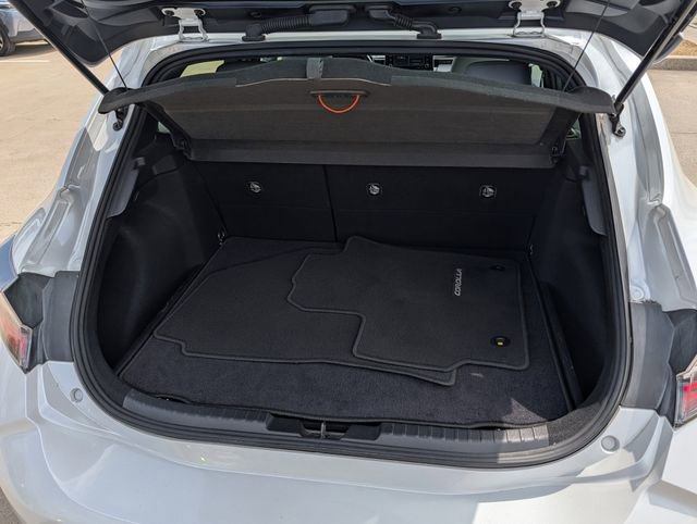 Used 2022 Toyota Corolla XSE image 29