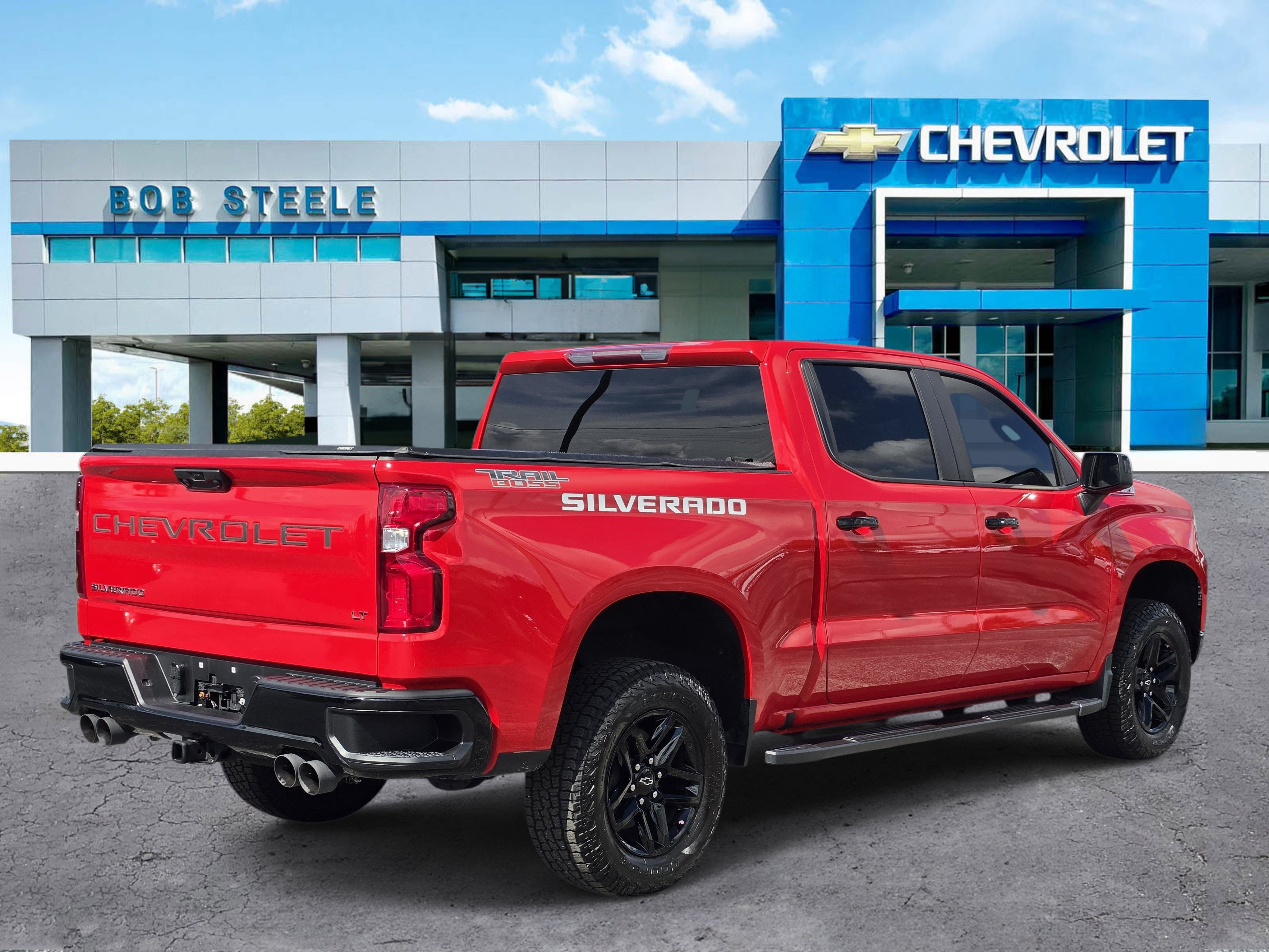 Used 2023 Chevrolet Silverado 1500 LT Trail Boss w/ Protection Package AWD/4WD image 4