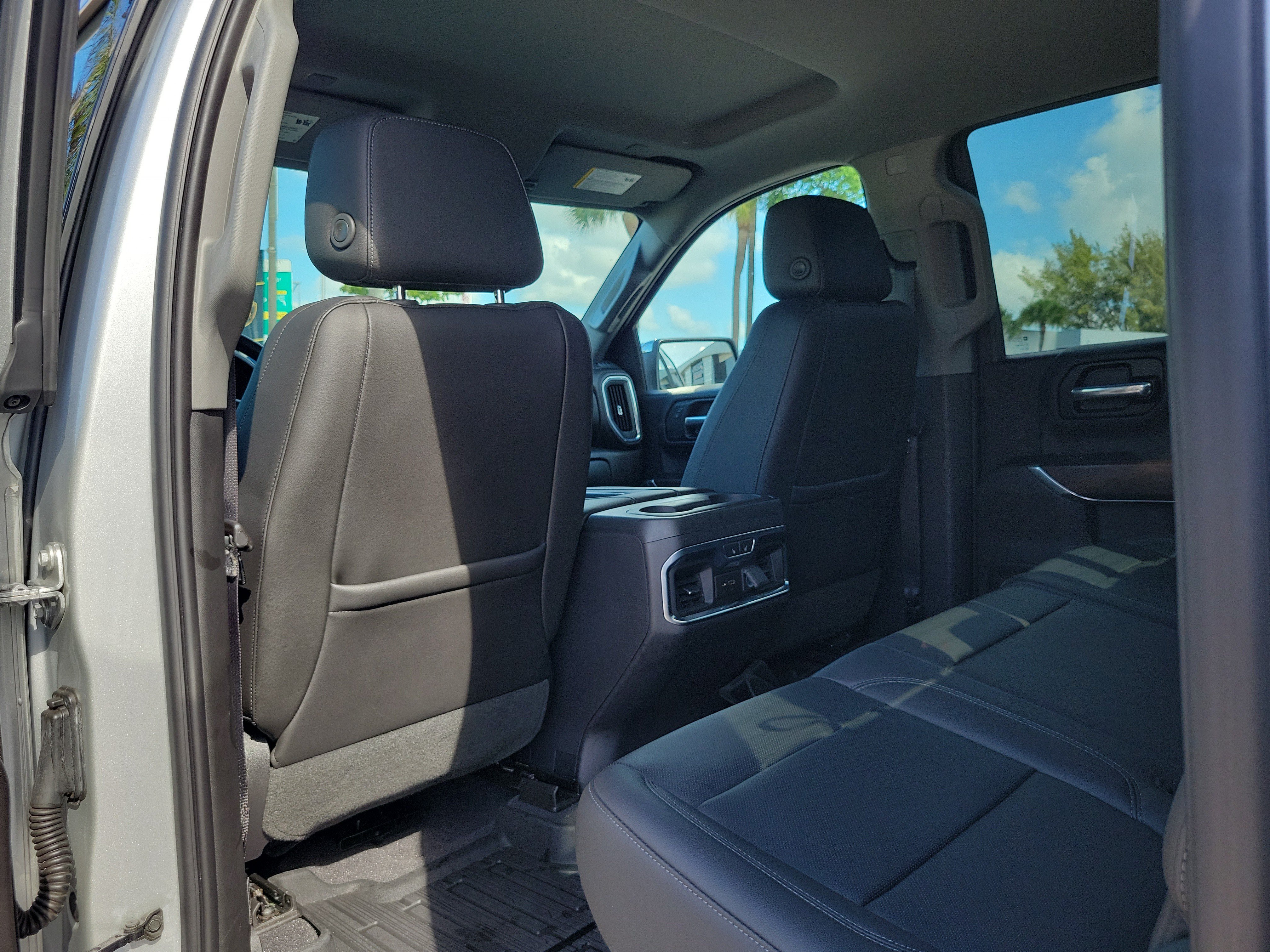 Used 2020 GMC Sierra 1500 SLT w/ SLT Premium Package RWD image 15