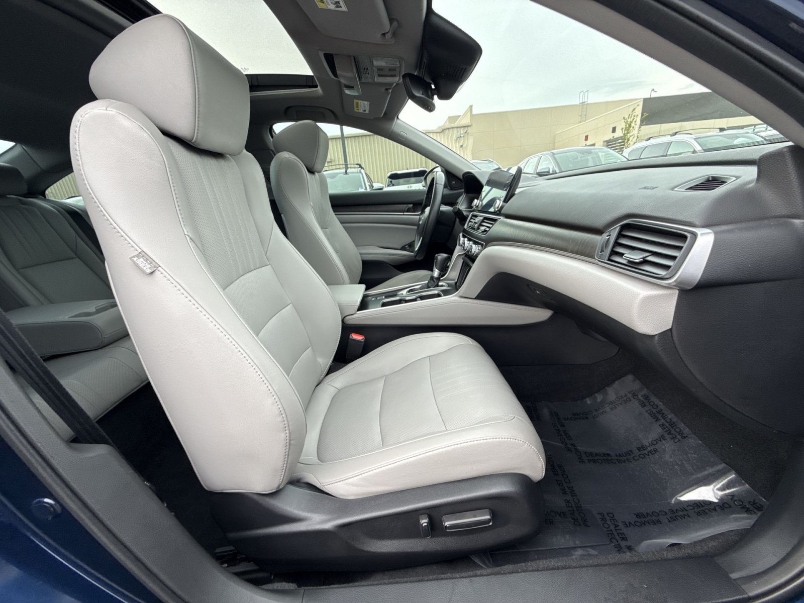 Used 2020 Honda Accord EX-L image 27