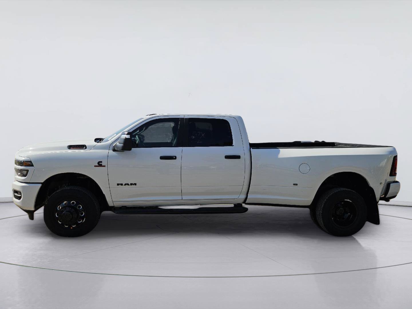 New 2027 RAM 3500 Lone Star AWD/4WD image 3