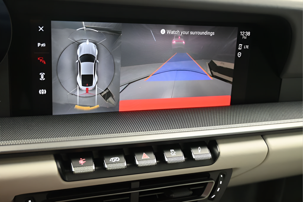 Certified 2024 Porsche 911 Carrera RWD image 18