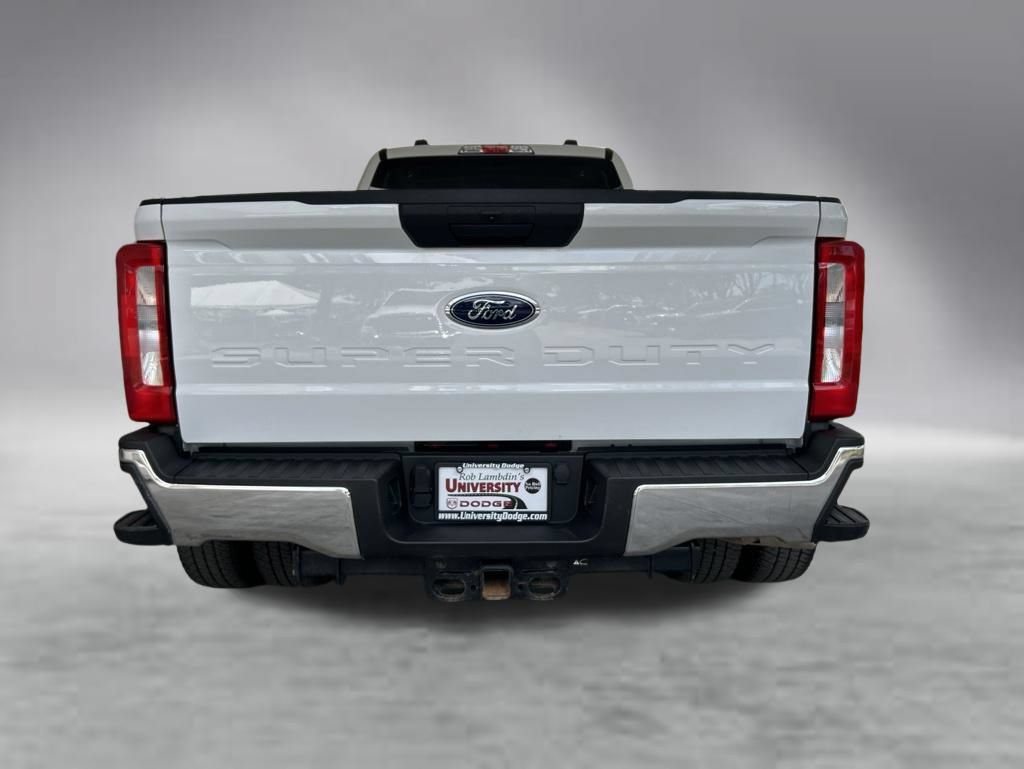 Used 2025 Ford F350 XLT w/ FX4 Off-Road Package AWD/4WD image 17