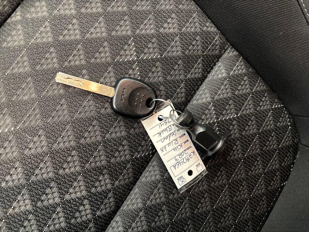 Used 2023 Kia Rio LX image 37
