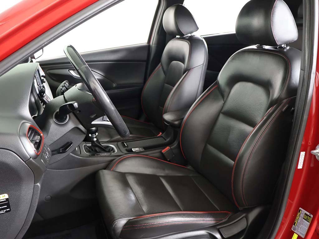 Used 2018 Hyundai Elantra GT Sport image 27