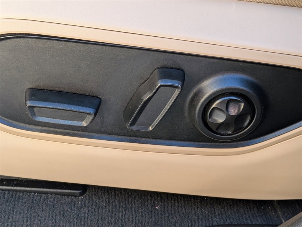 Used 2022 Jeep Grand Cherokee L Limited image 20