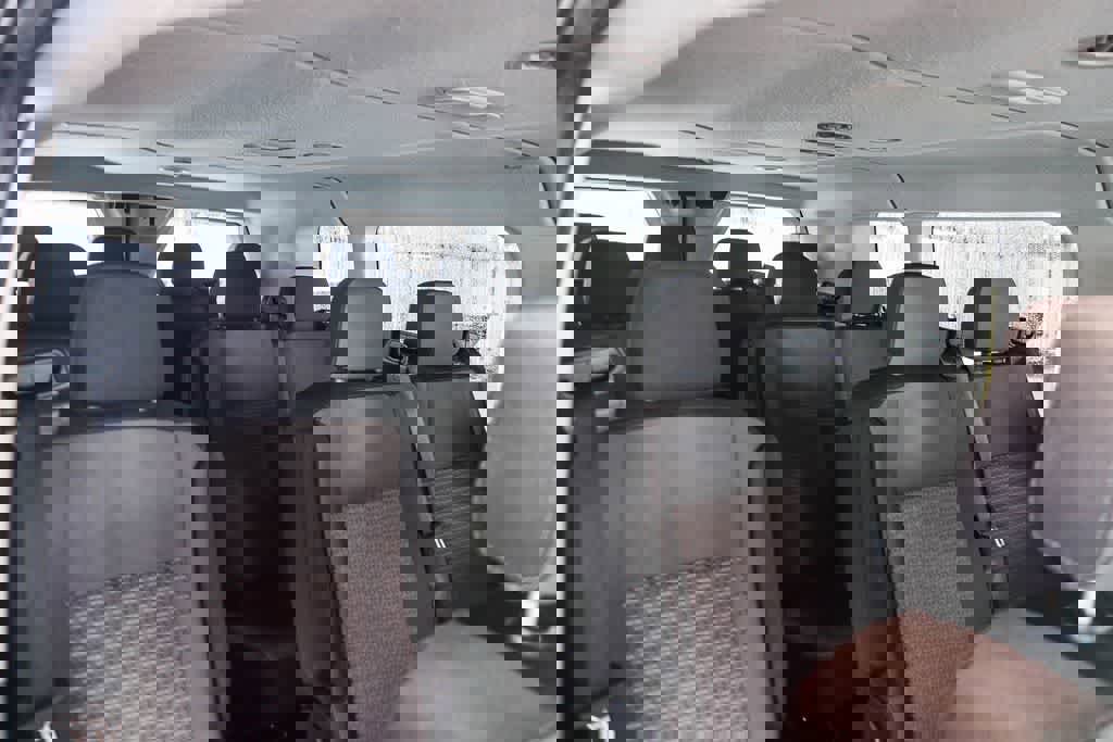 Used 2023 Ford Transit 350 XLT image 18