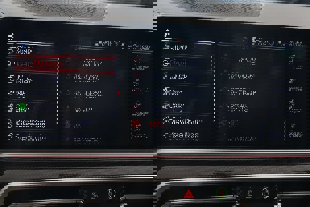 Used 2022 BMW X5 M w/ Executive Package image 28