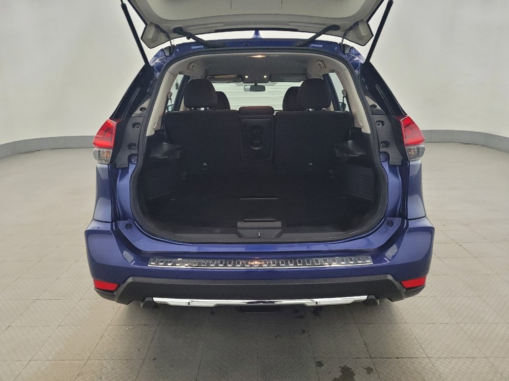 Used 2018 Nissan Rogue S image 29